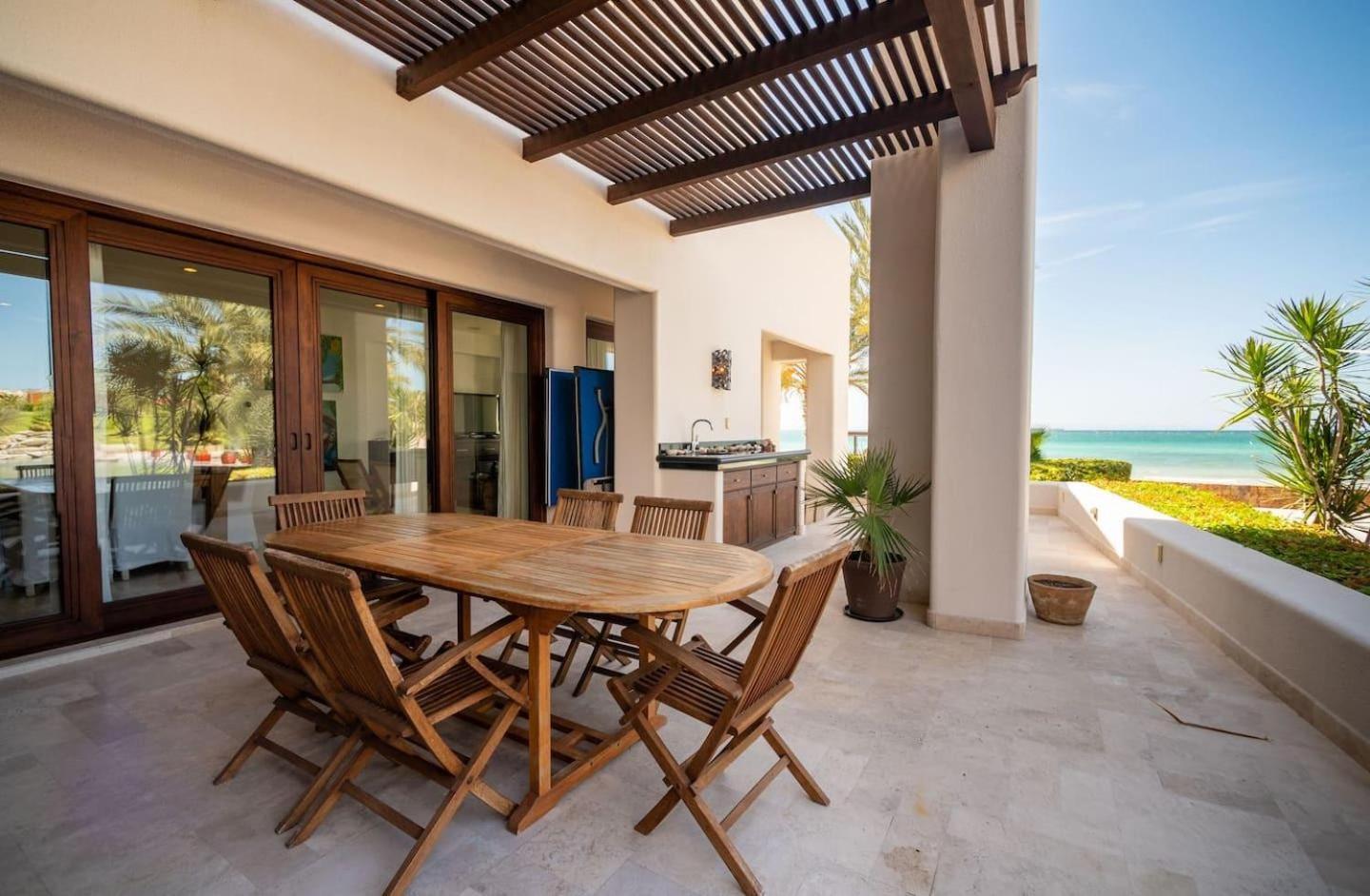 Playa de La Paz - luxury 2 bedroom condo ocean front Exterior foto